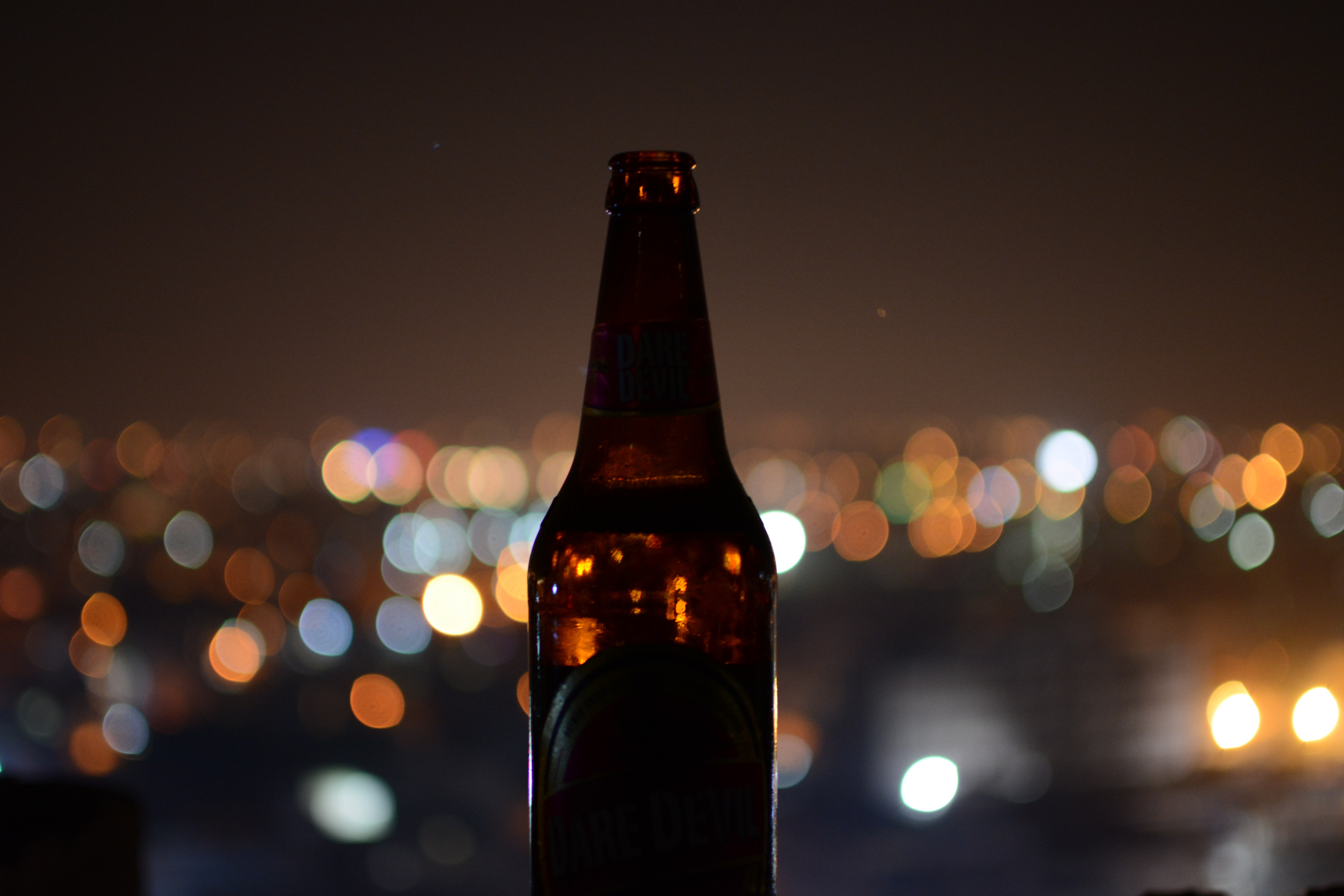NZ health leaders urge government to keep alcohol industry out of policy-making image